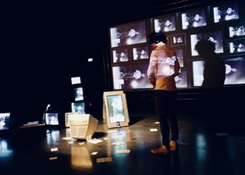 Juste un homme avec un fusil