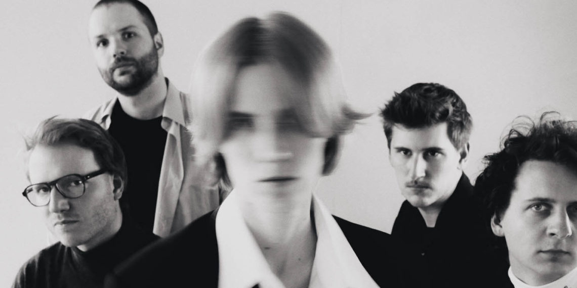 WHISPERING SONS + FRAGILE FIGURES