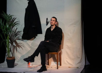 A USER&rsquo;S MANUAL