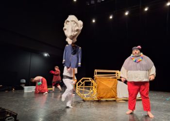 À la scène comme à la ville