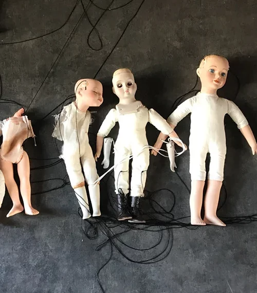 EMBRASSER LES CENDRES