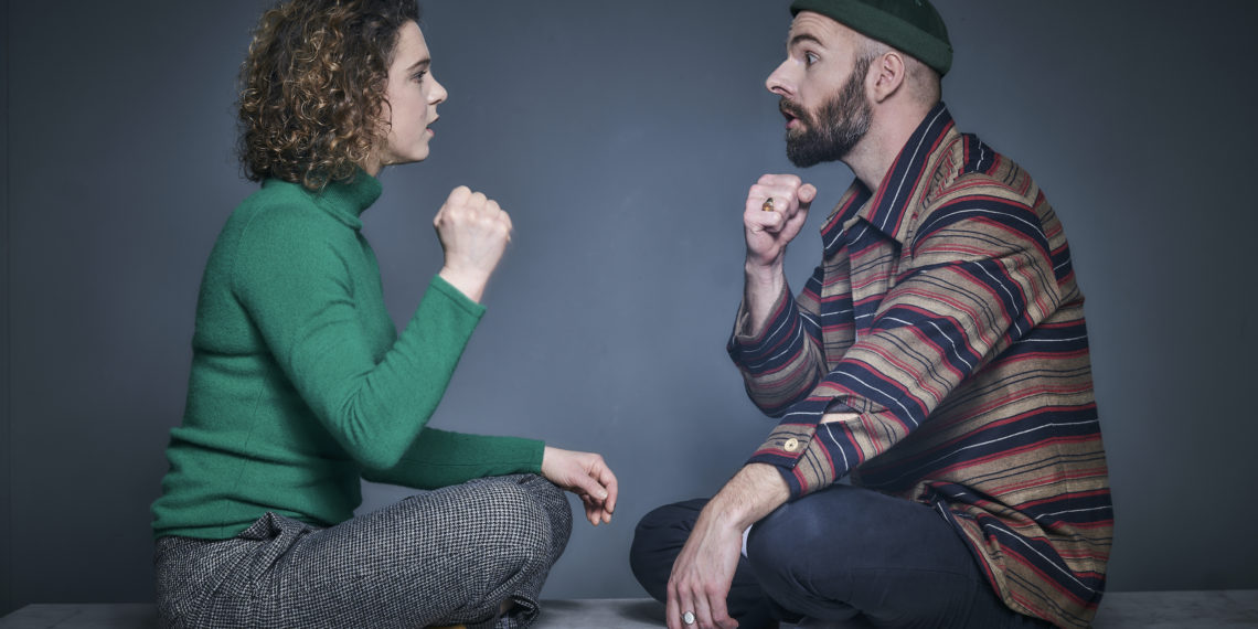 Neda Rahmanian und Joseph Reichelt sind am 24. November auf der Stadthallenbühne zu sehen.