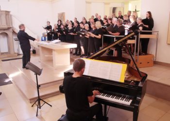 Vom Dunkel zum Licht