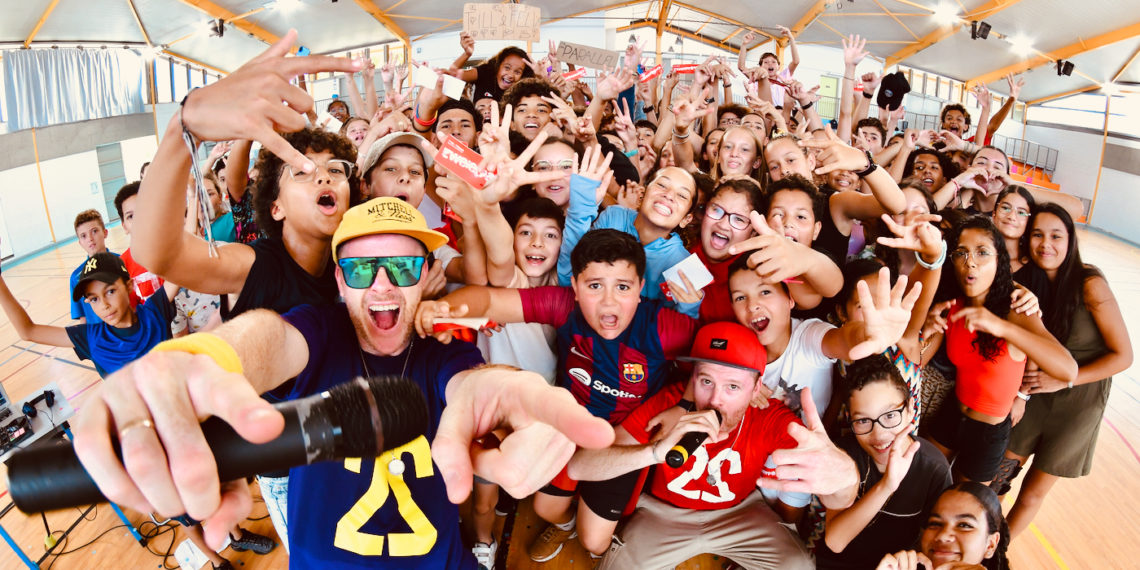 Zweierpasch: Tournee auf der französischen Vulkaninsel