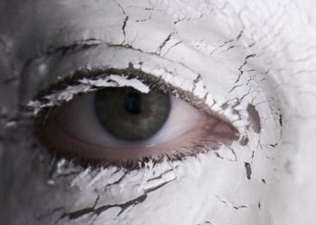 À L’AUNE DE LEURS PEAUX