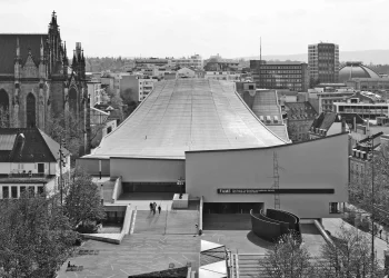 Jubiläumstag: 50 Jahre Theater Basel im Neubau