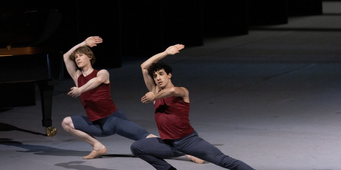 Beim Tanzfestival im Festspielhaus zeigt John Neumeier sein persönlichstes Ballett „Epilog“