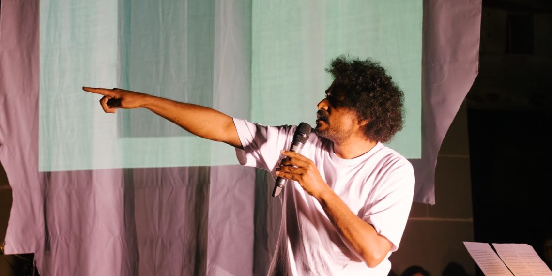 Julian Warner zurück in Basel mit Der Soldat Ein Übergangsritual