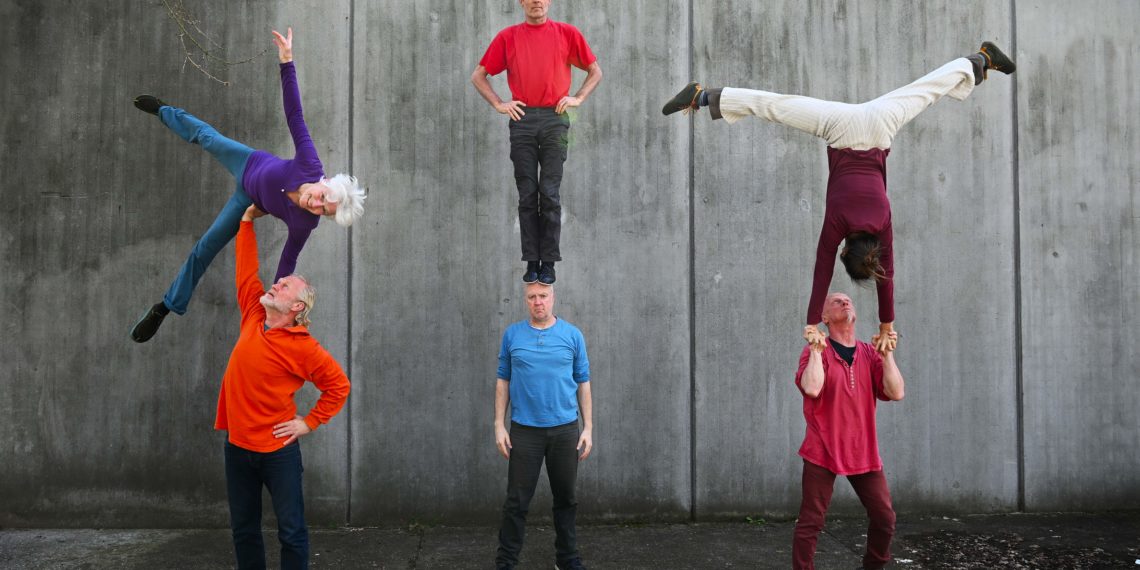 Circumstances (BE) – Glorious Bodies