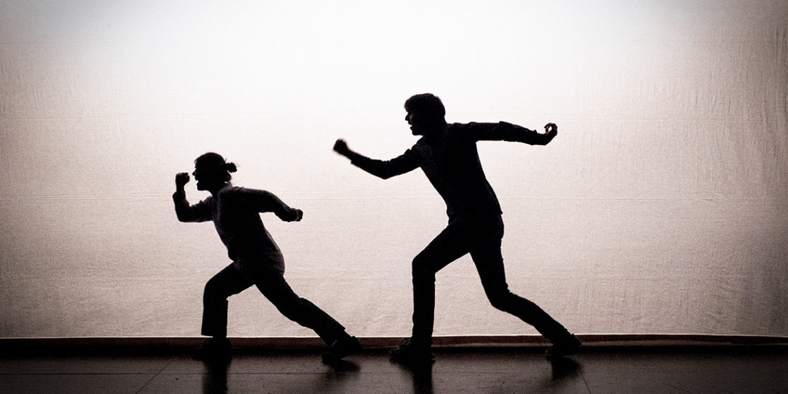 Dominique toute seule