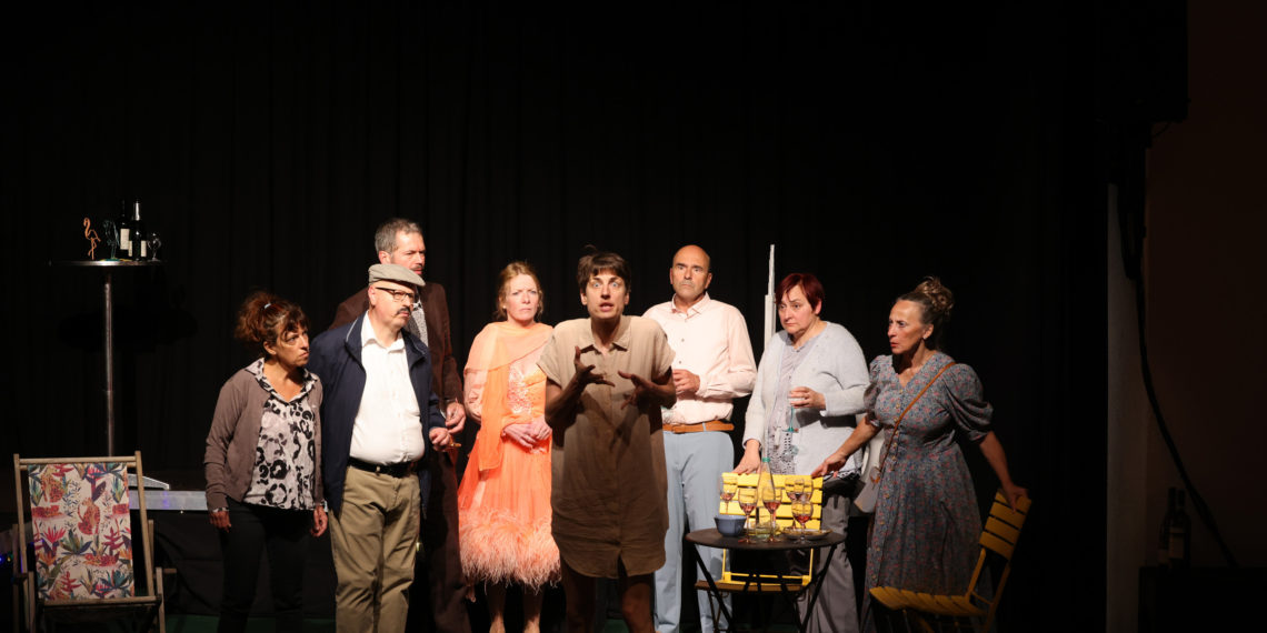 Das Theaterensemble Kesselhaus hat zuletzt im vergangenen Herbst das Stück „Die Kriegsberichterstatterin“ auf die Bühne gebracht. Für die Erarbeitung des nächsten Werks werden nun neue Mitwirkende gesucht.