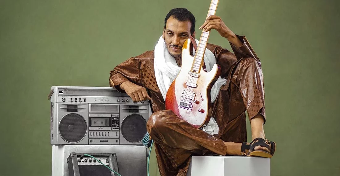 BOMBINO