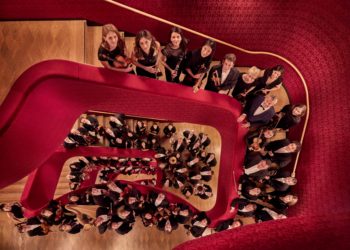 Leidenschaftlich mit der Geigerin Julia Fischer und Tschaikowskis Sinfonie Nr. 6, Pathétique