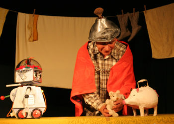 Fliwatü – Erlebnisse eines kleinen Roboters