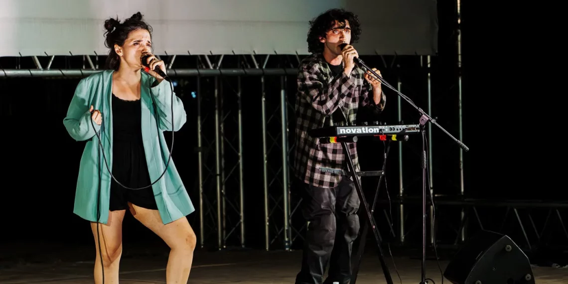 Concerto fetido su quattro zampe (Concert fétide sur pattes)