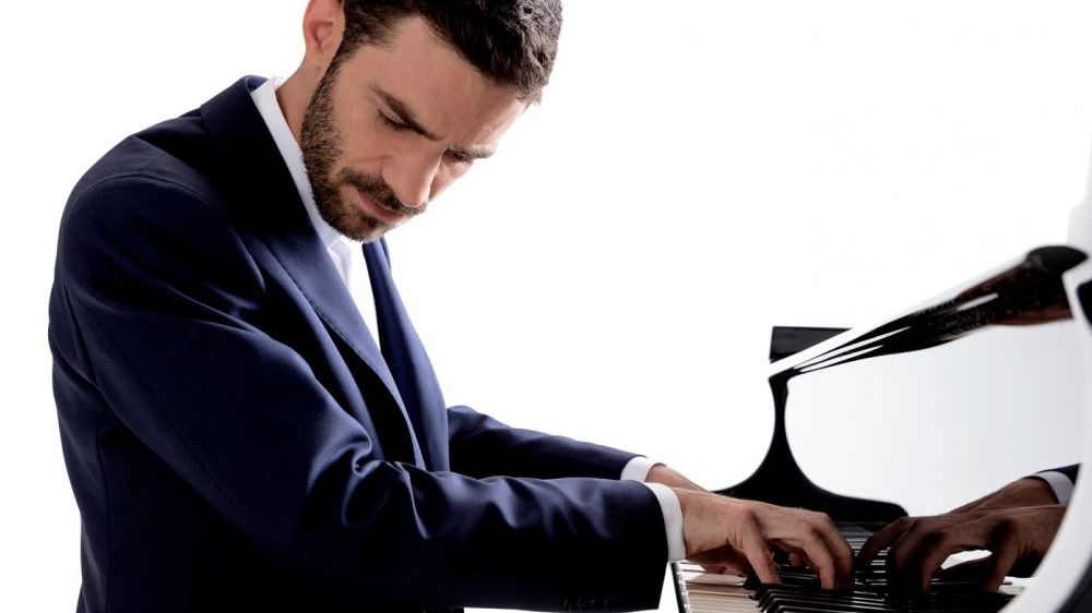 Adam Laloum & Philharmonisches Orchester Freiburg