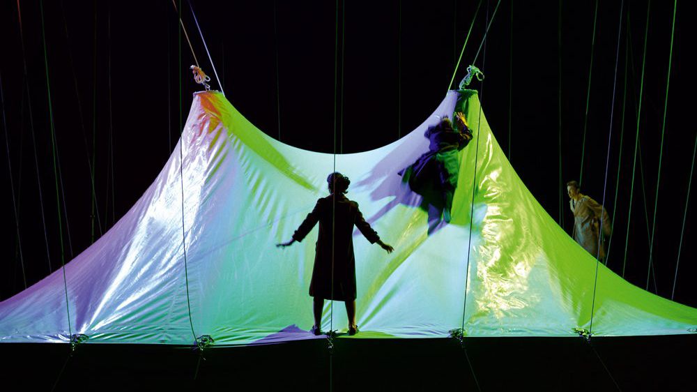 Internationale Begegnung rund um das Thema Körper, Objekte, Bilder