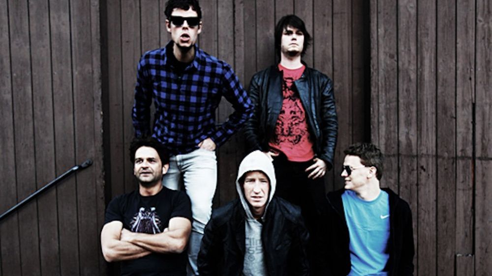 My Angry Pony & No Mama