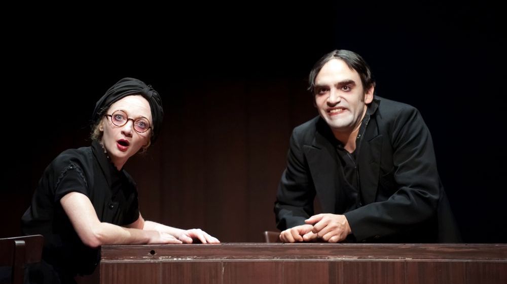 Au bois lacté (Unter dem Milchwald)